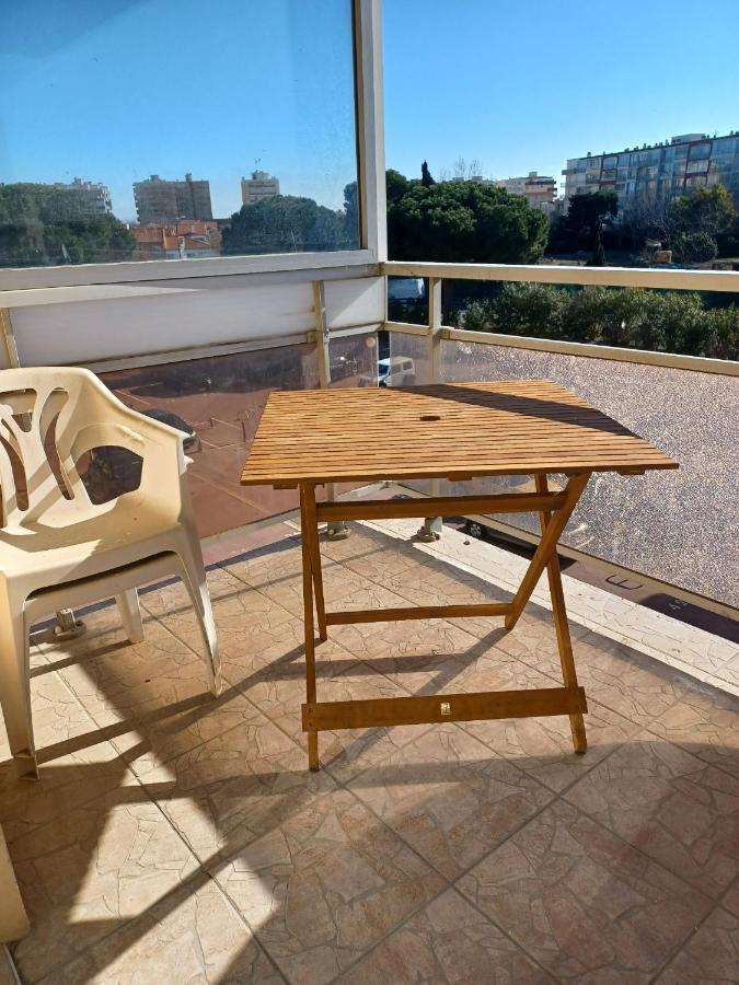 Studio Port 200 M Plage Canet-en-Roussillon Extérieur photo